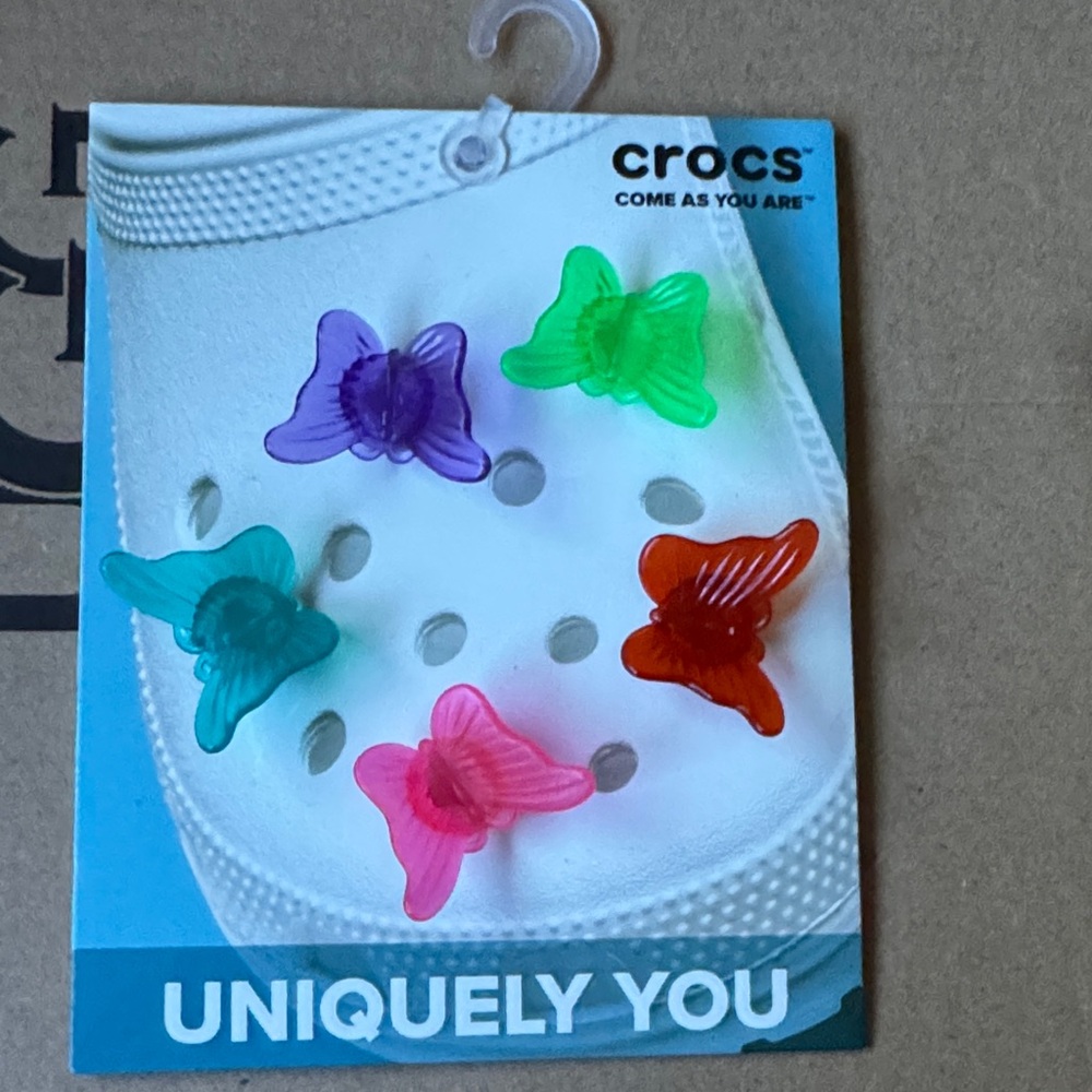 CROCS Vibrant Butterfly Jibbitz Charms